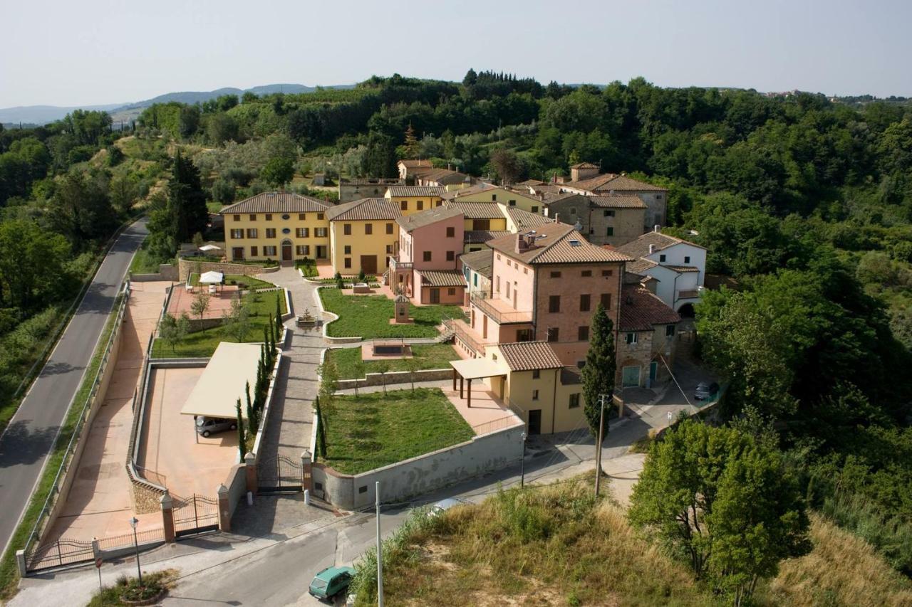 Borgo Di Gramugnana Aparthotel Usigliano Kültér fotó