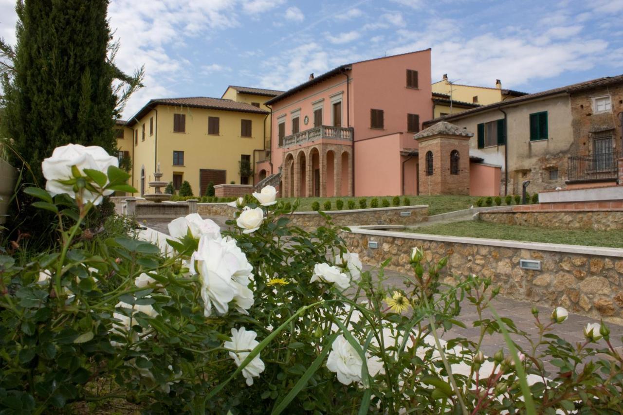 Borgo Di Gramugnana Aparthotel Usigliano Kültér fotó